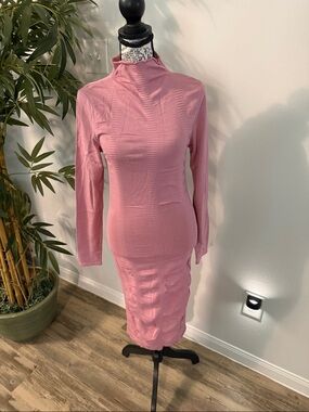 Chic Long Sleeve Pink Dress